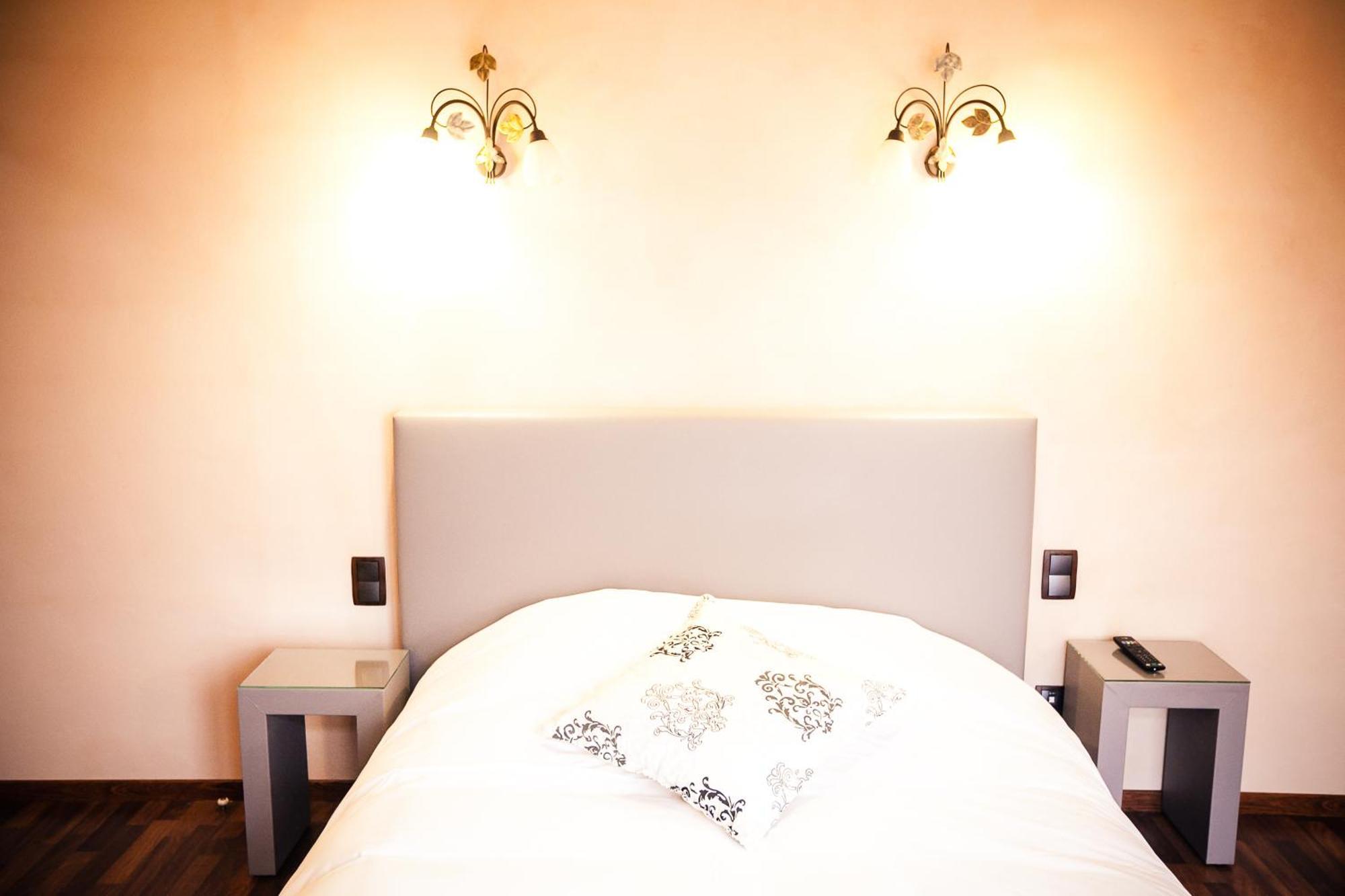 Les Ecuries De La Tour Hotel Mondonville ห้อง รูปภาพ